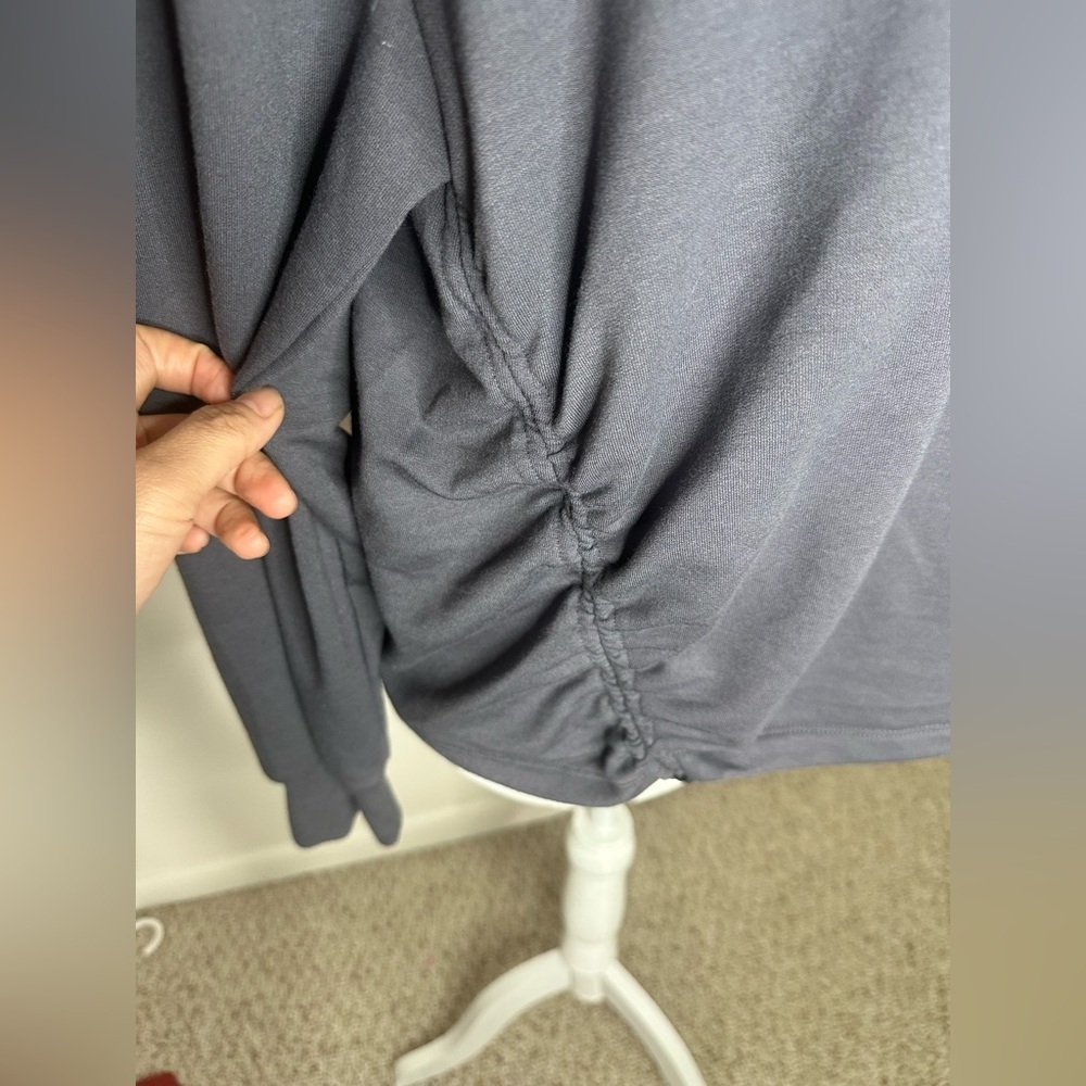 Sincerely Jules Sweatshirt Cinch hips Purple/Grey Size M - Picture 3 of 9